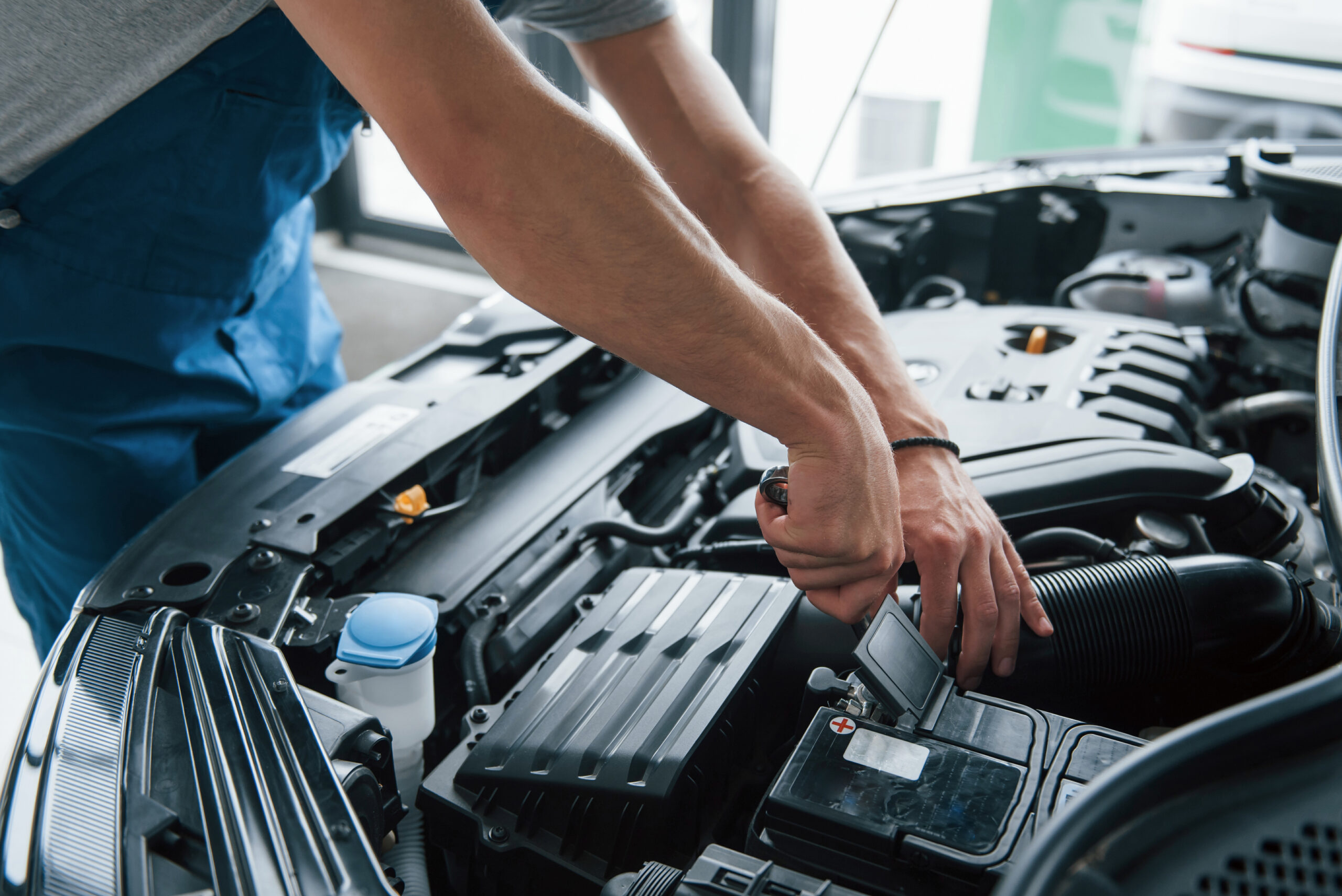 Emergency Car Battery Replacement